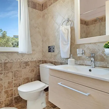 Villa Belvedere Rosa Tsoukaladhes