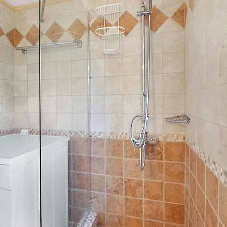 Villa Belvedere Rosa Tsoukaladhes